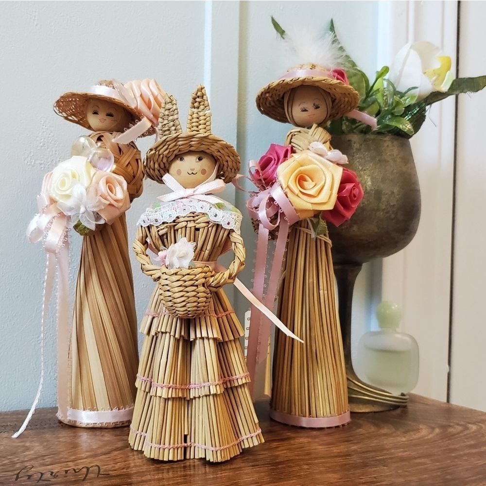 Woven Girls Easter Bunnies Boho Straw Ladies Vintage Art Donna Bullock